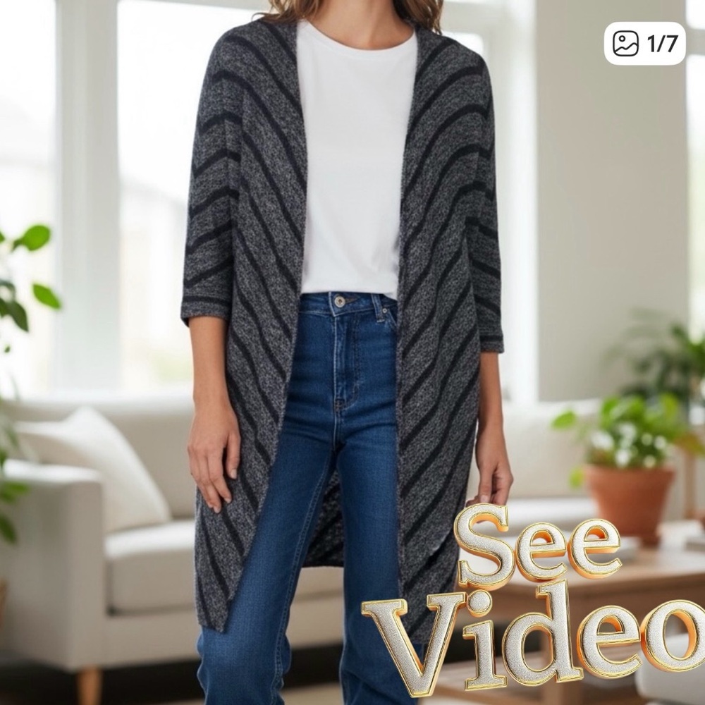 👛 (ANY 2/$20) RW&CO. Long Open Style Grey/Black Batwing Sweater 3/4 Sleeves